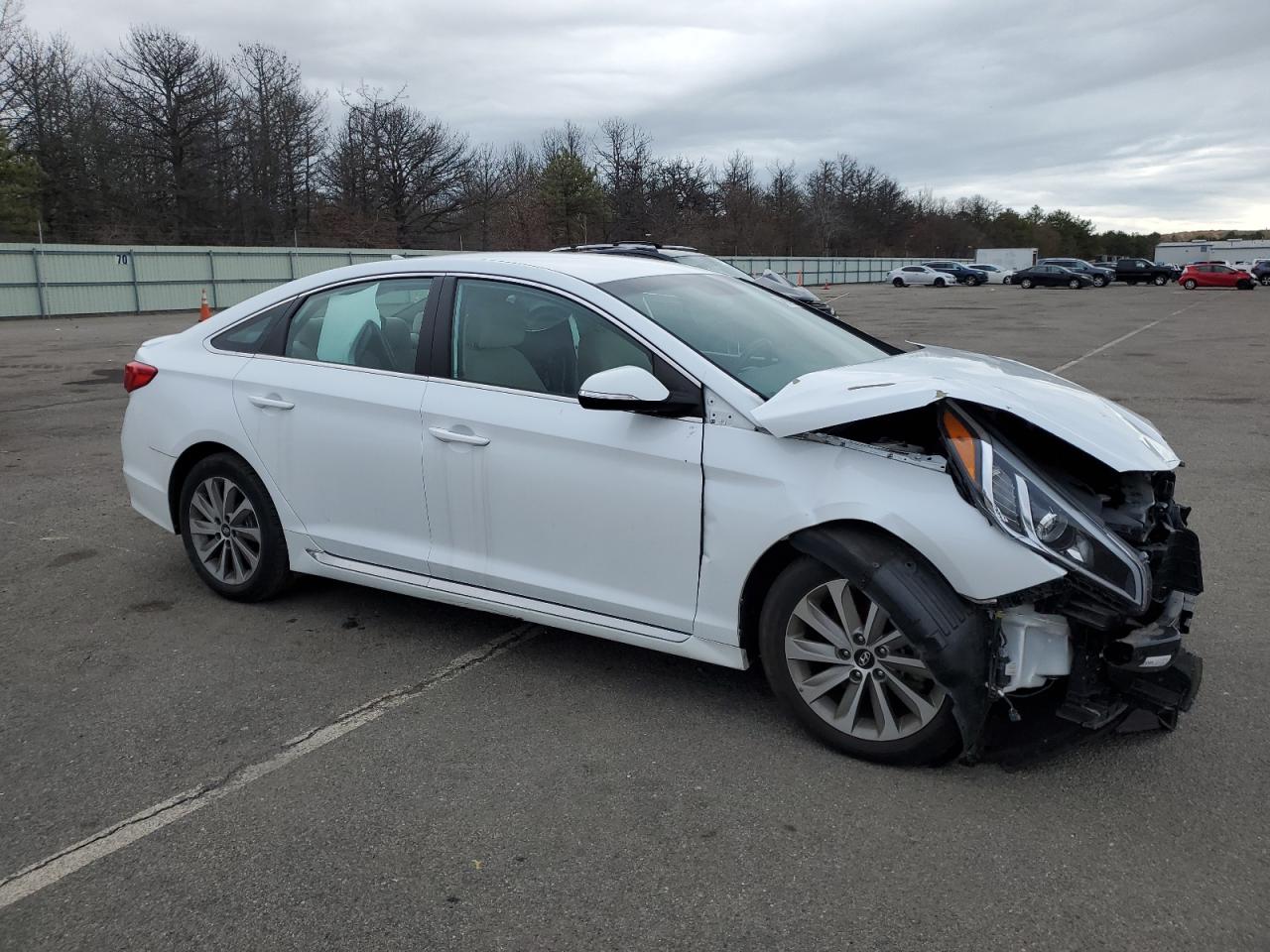 2017 Hyundai Sonata - Image 4
