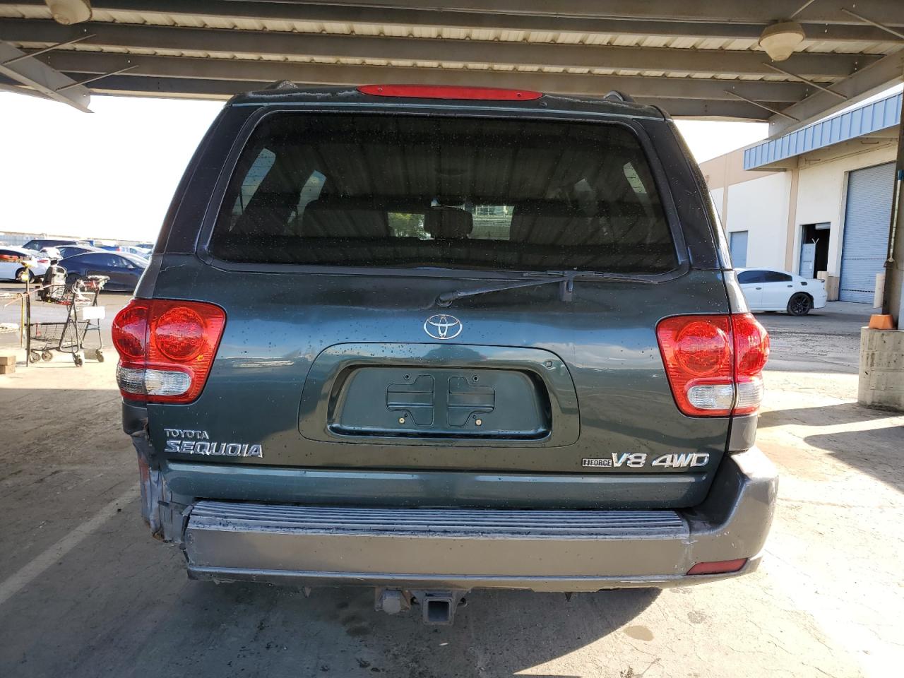 2005 Toyota Sequoia - Image 6