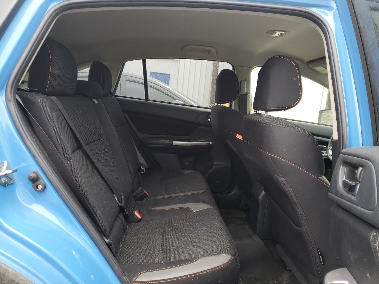2016 Subaru XV - Image 10