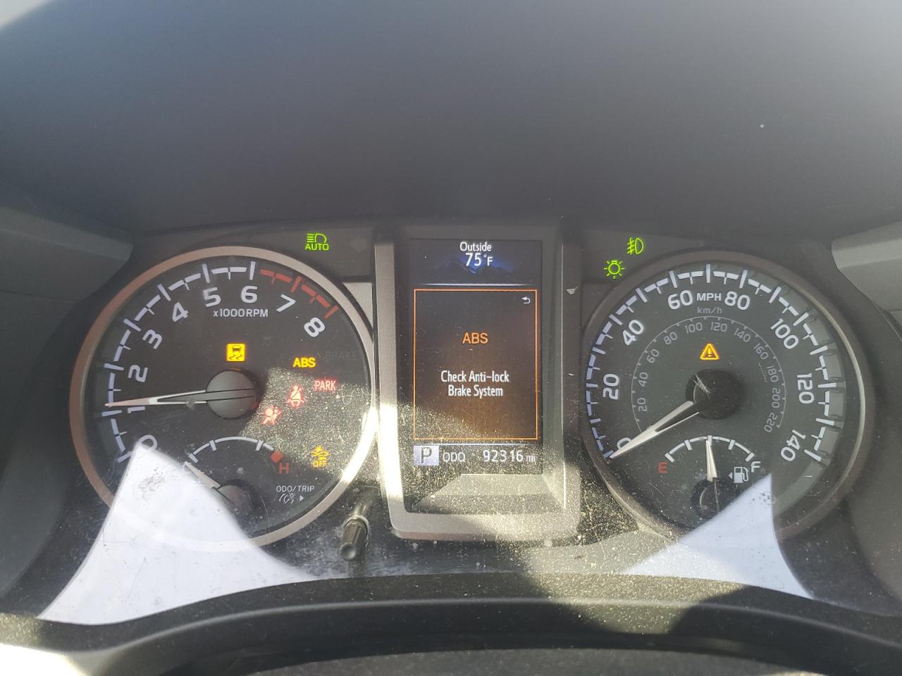 2021 Toyota Tacoma - Image 9