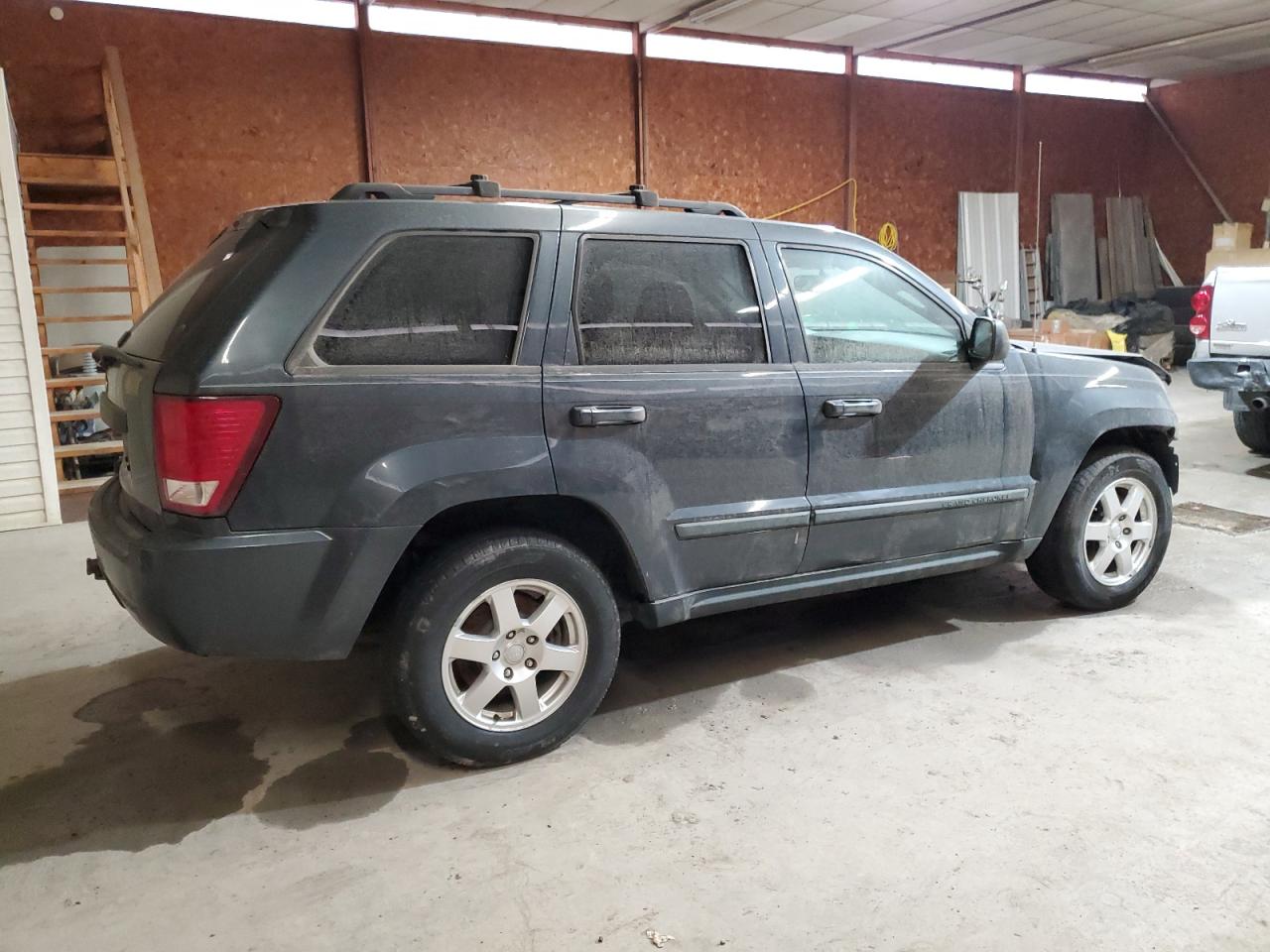 2008 Jeep Grand Cherokee - Image 3