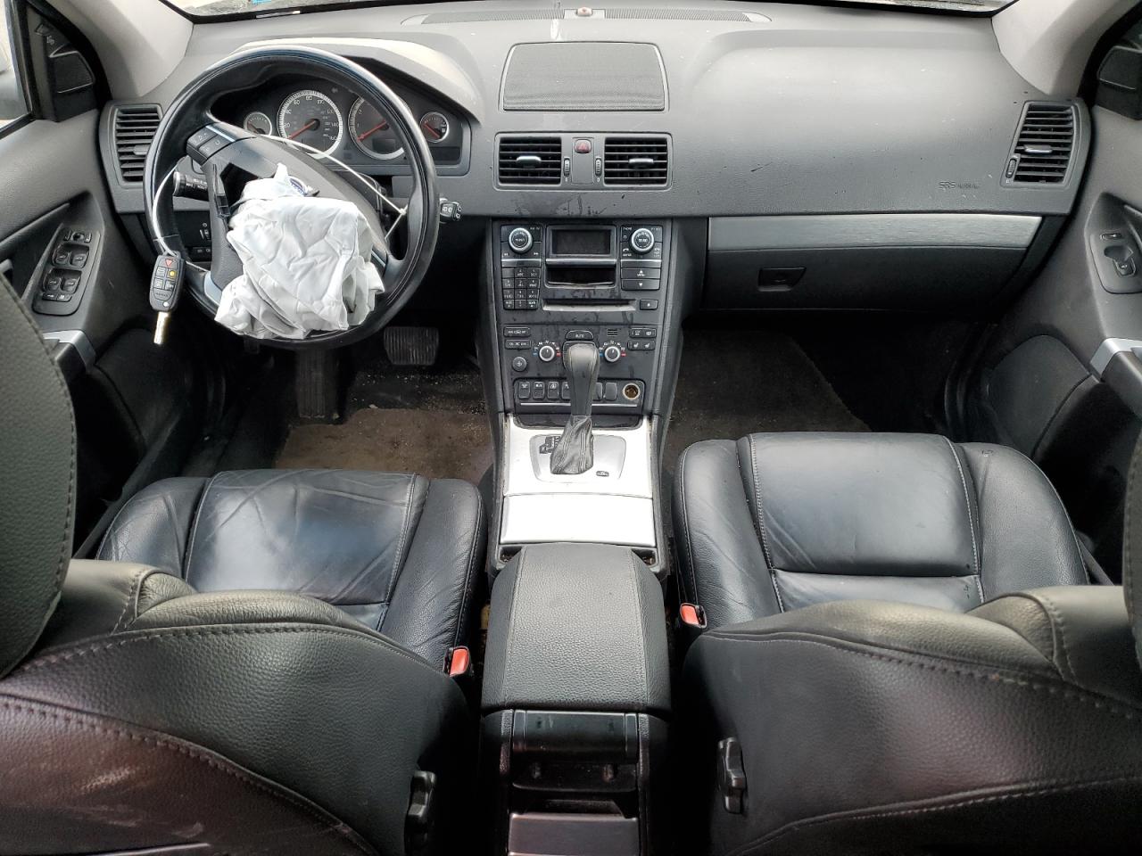 2014 Volvo XC90 - Image 8