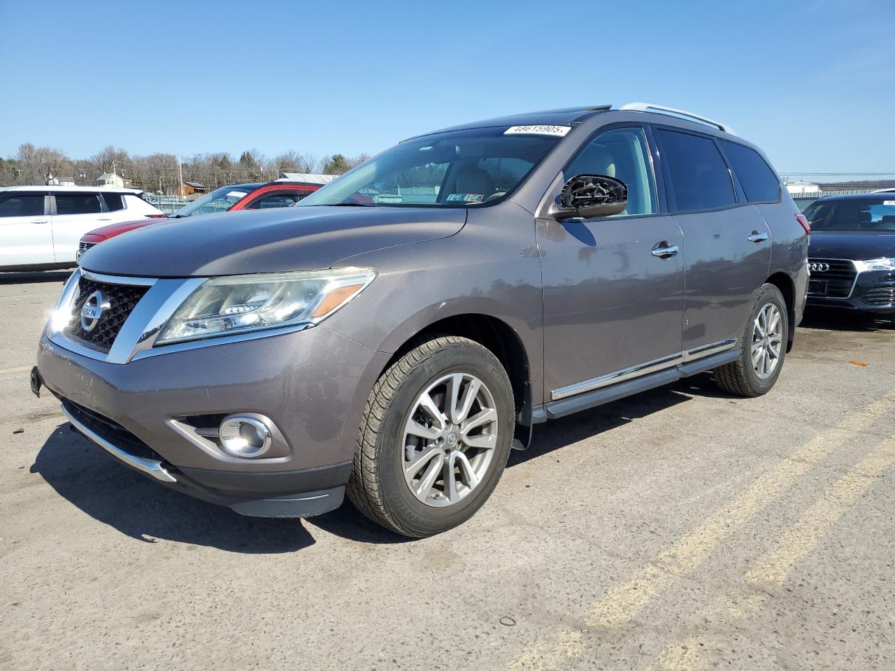 2013 Nissan Pathfinder - Image 1