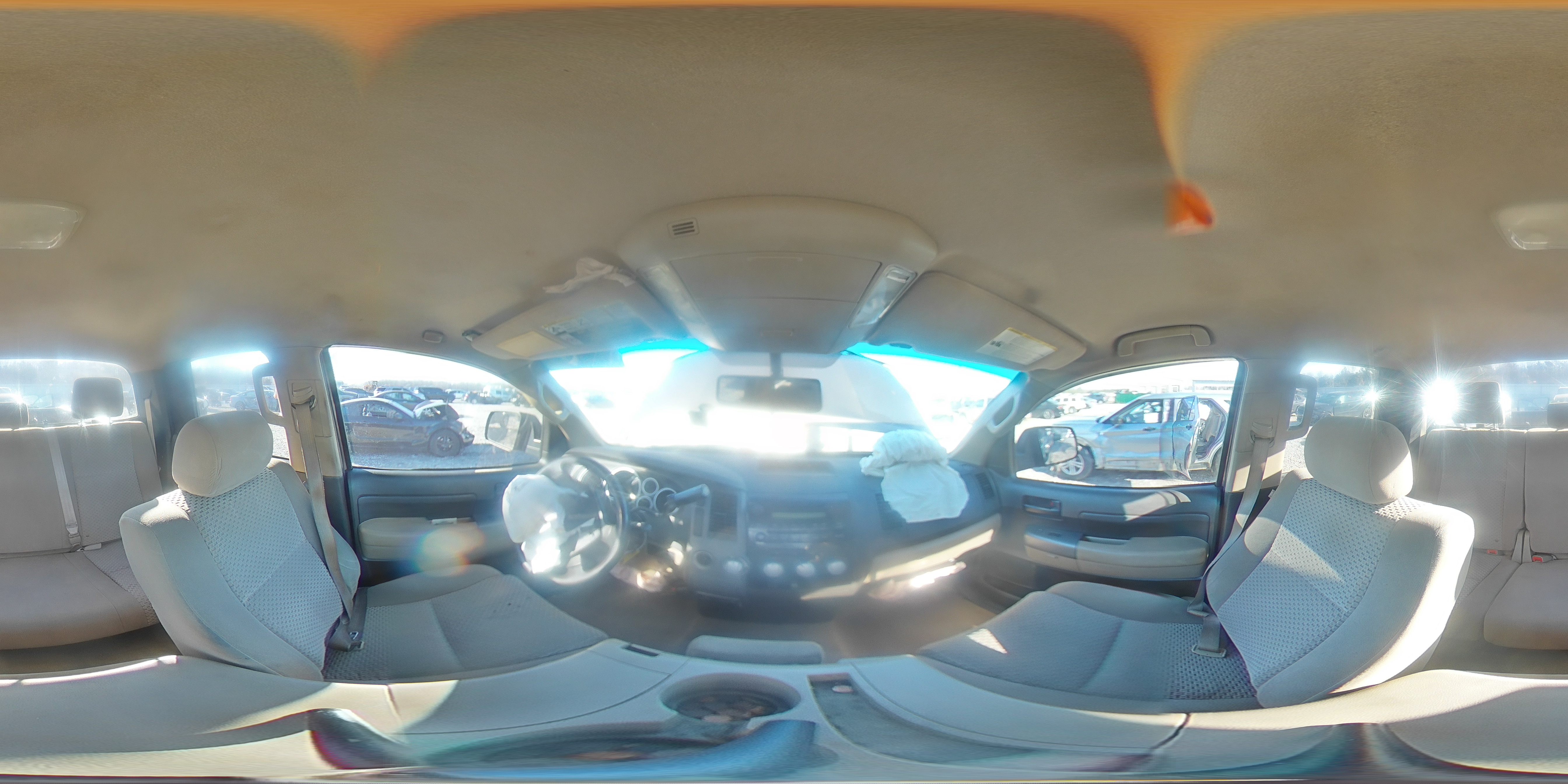 2010 Toyota Tundra - Image 13