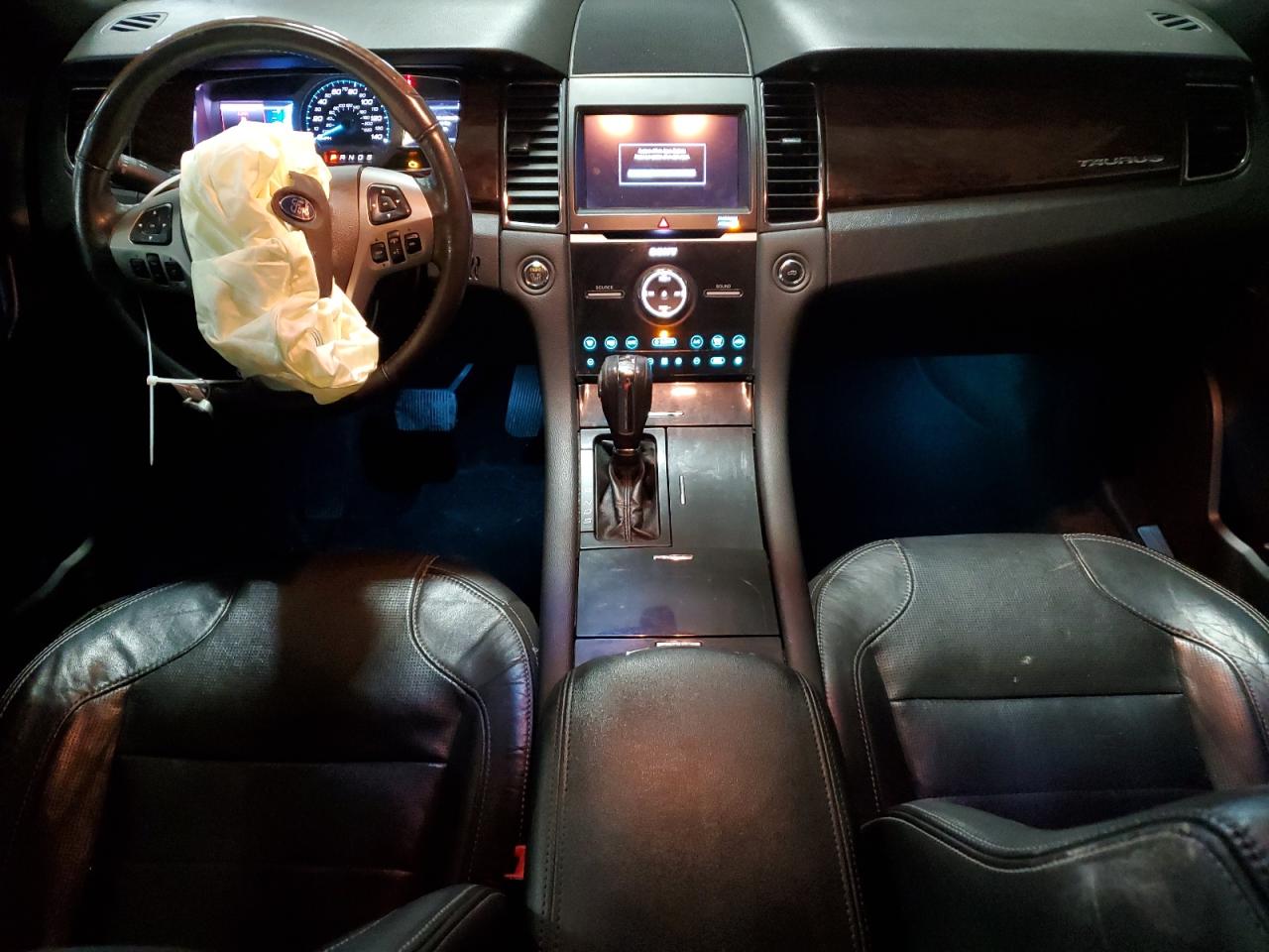 2013 Ford Taurus - Image 8