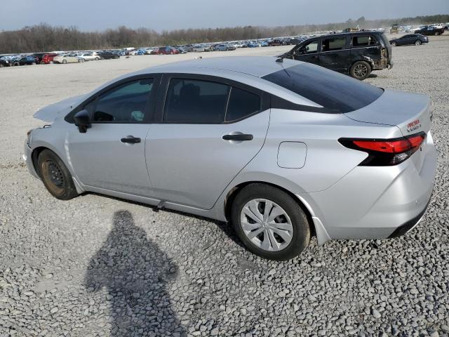  NISSAN VERSA 2021 Srebrny