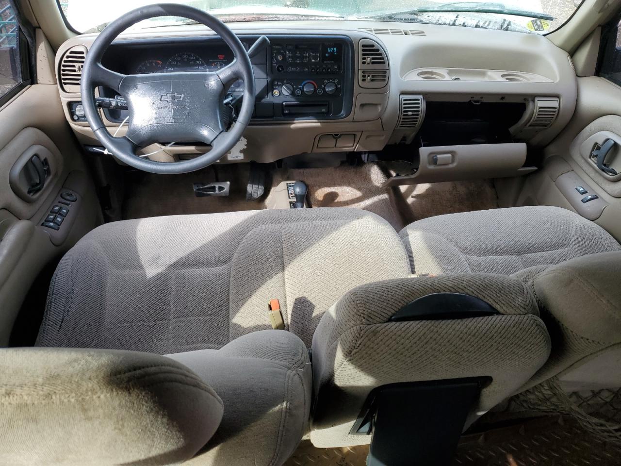1996 Chevrolet Tahoe - Image 8