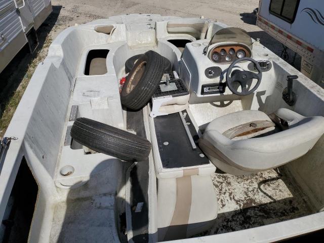 2002 STARCRAFT BOATW/TRL  