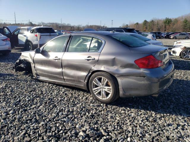  INFINITI G37 2013 Srebrny