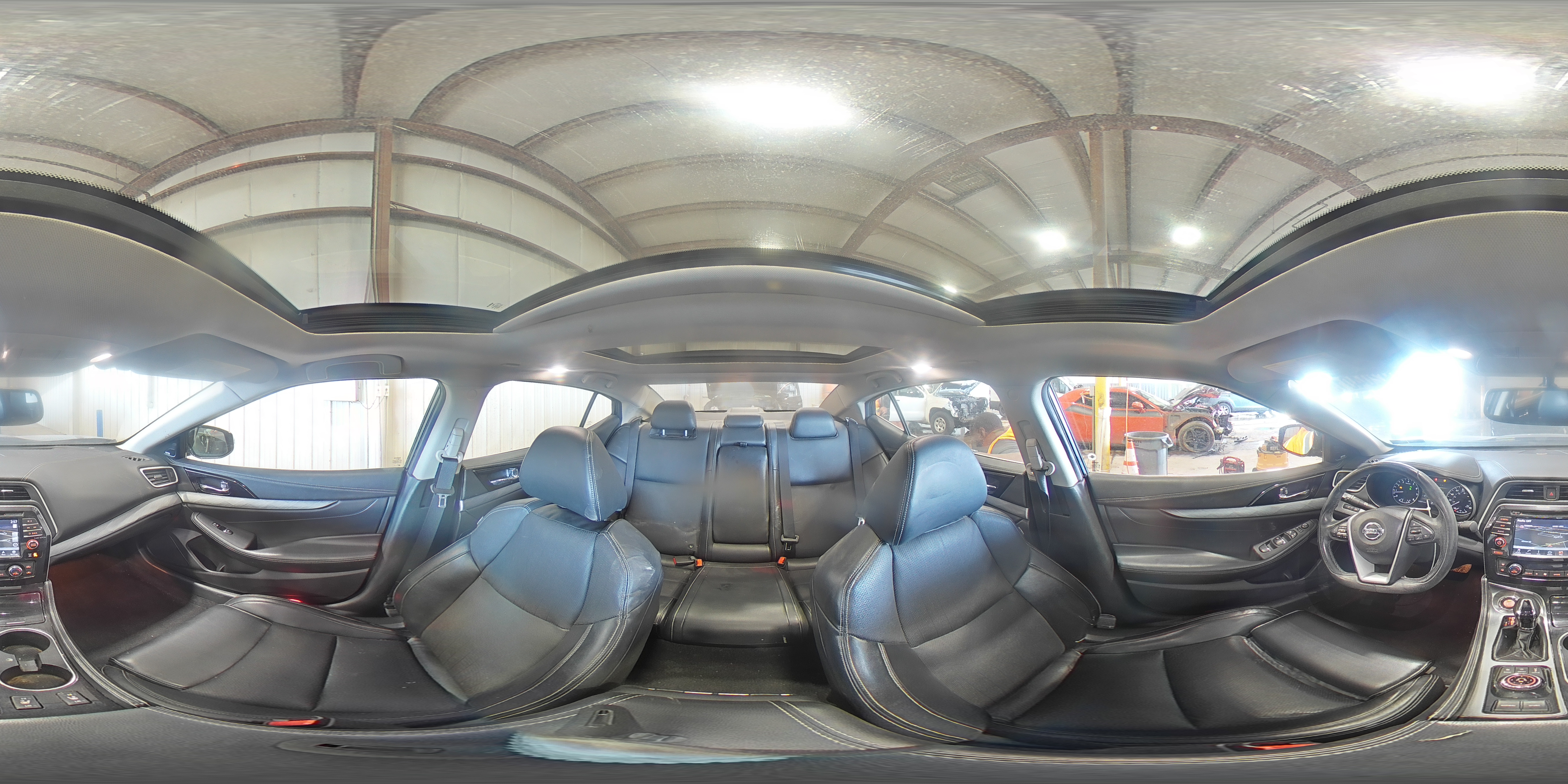 2017 Nissan Maxima - Image 15