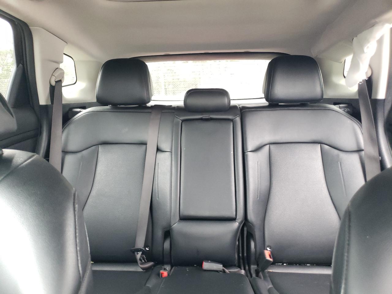 2023 Kia Sportage - Image 10