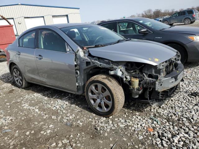  MAZDA 3 2013 Srebrny