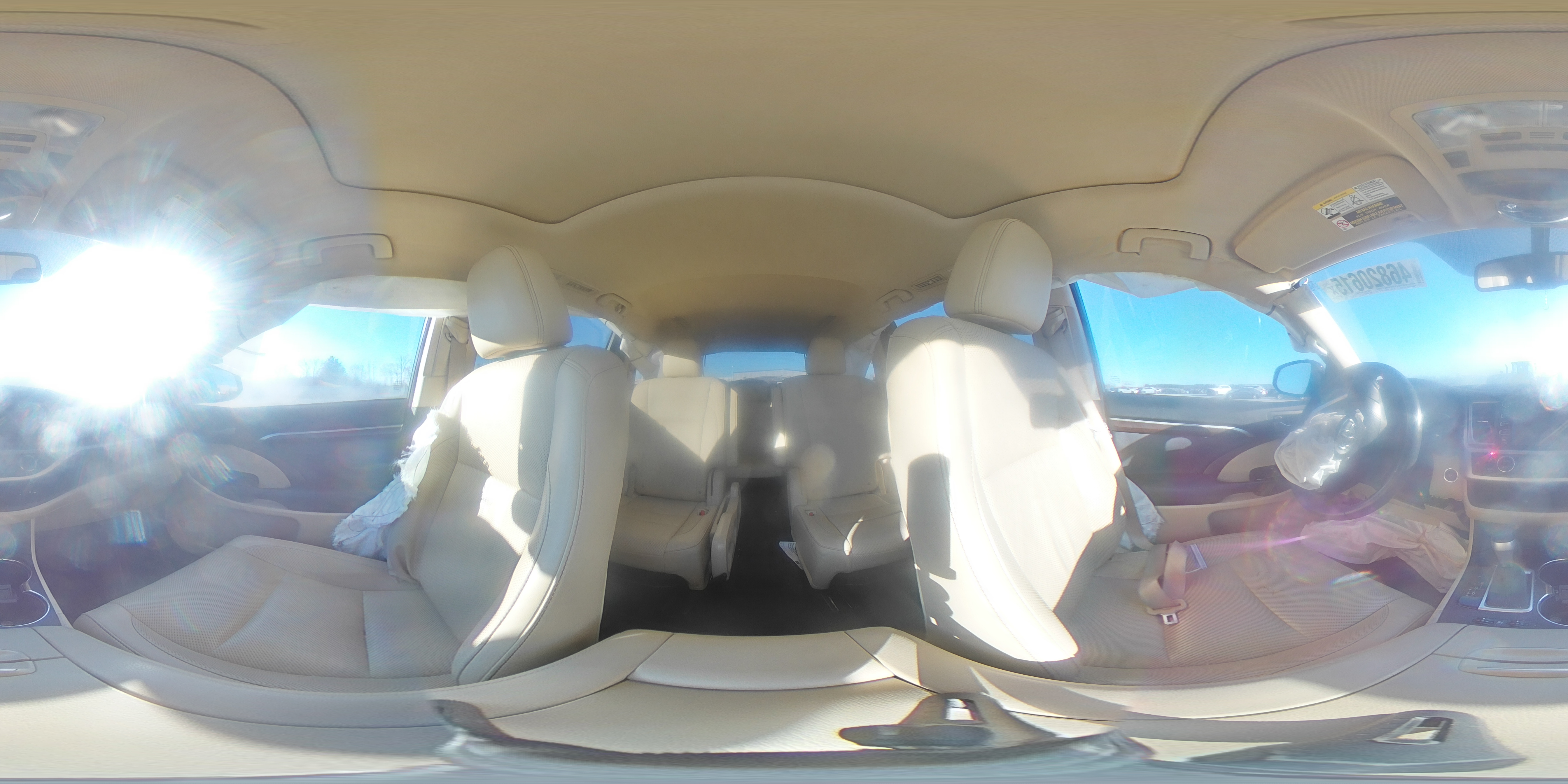 2016 Toyota Highlander - Image 14