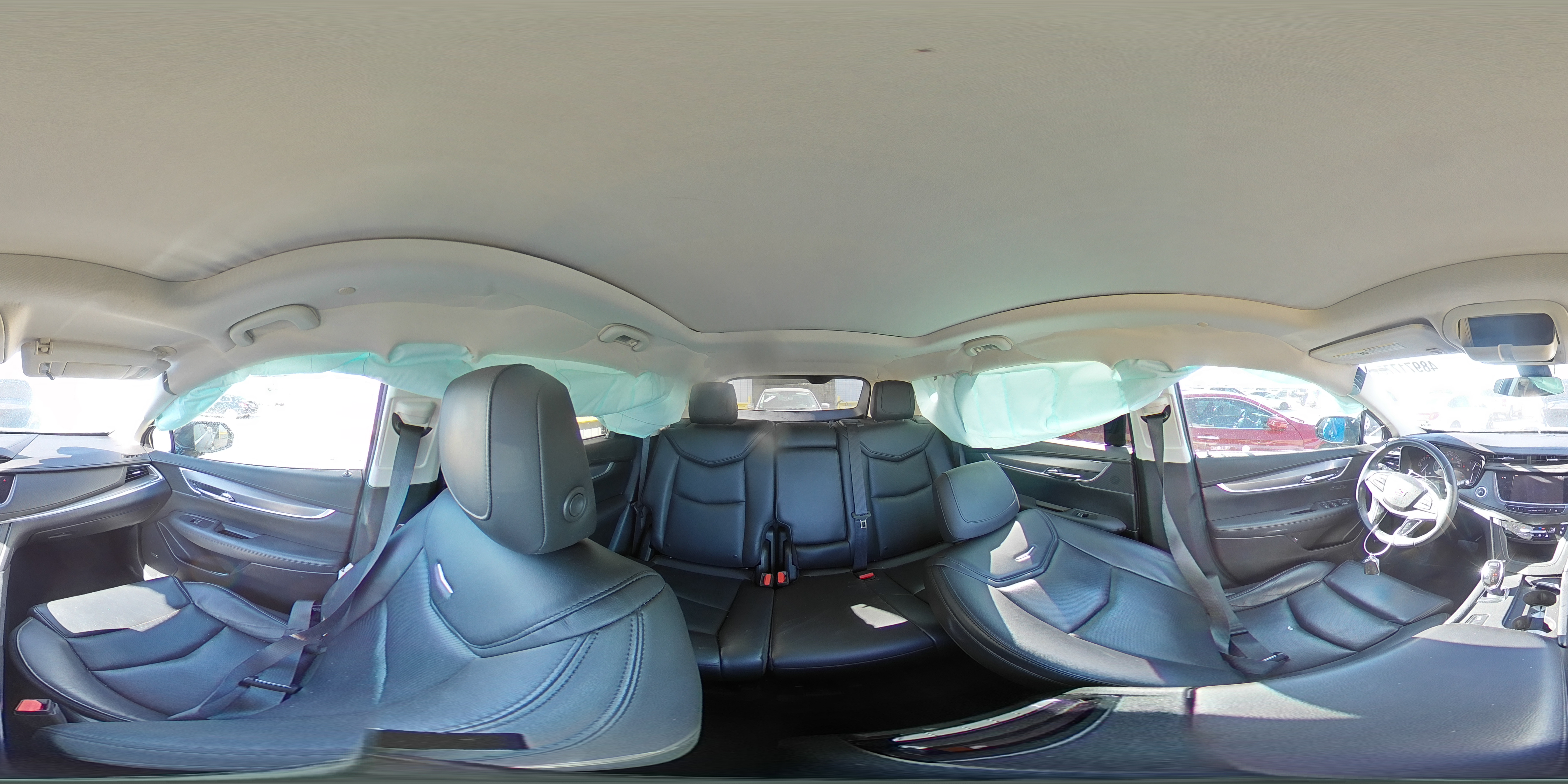 2017 Cadillac XT5 - Image 14