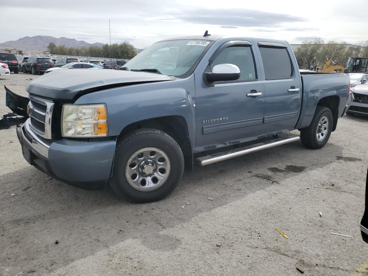 2011 Chevrolet Silverado - Image 1