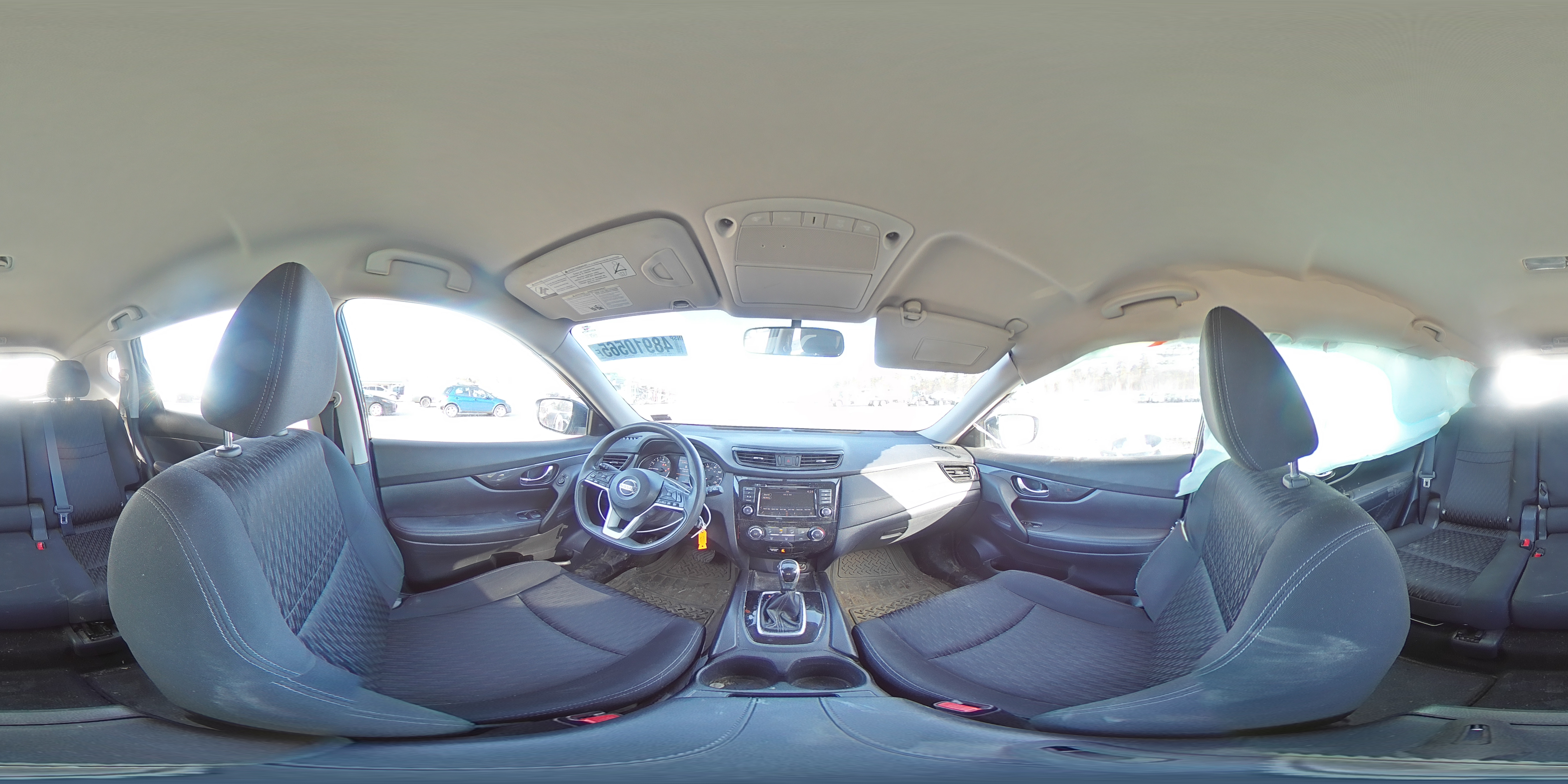 2018 Nissan Rogue - Image 14