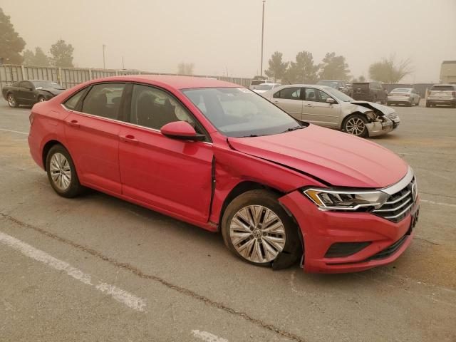 VOLKSWAGEN JETTA 2020 Красный