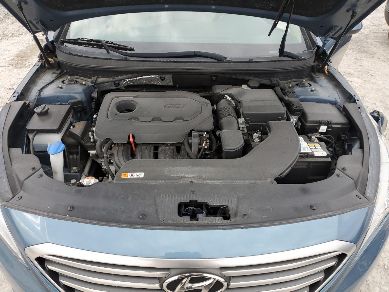 2015 Hyundai Sonata - Image 11