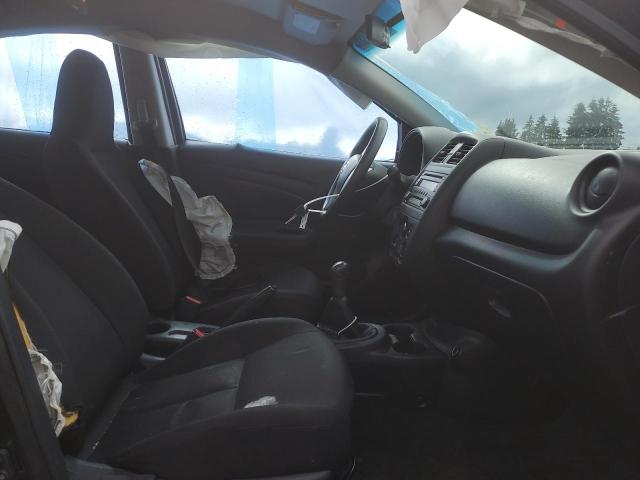  NISSAN VERSA 2017 Czarny