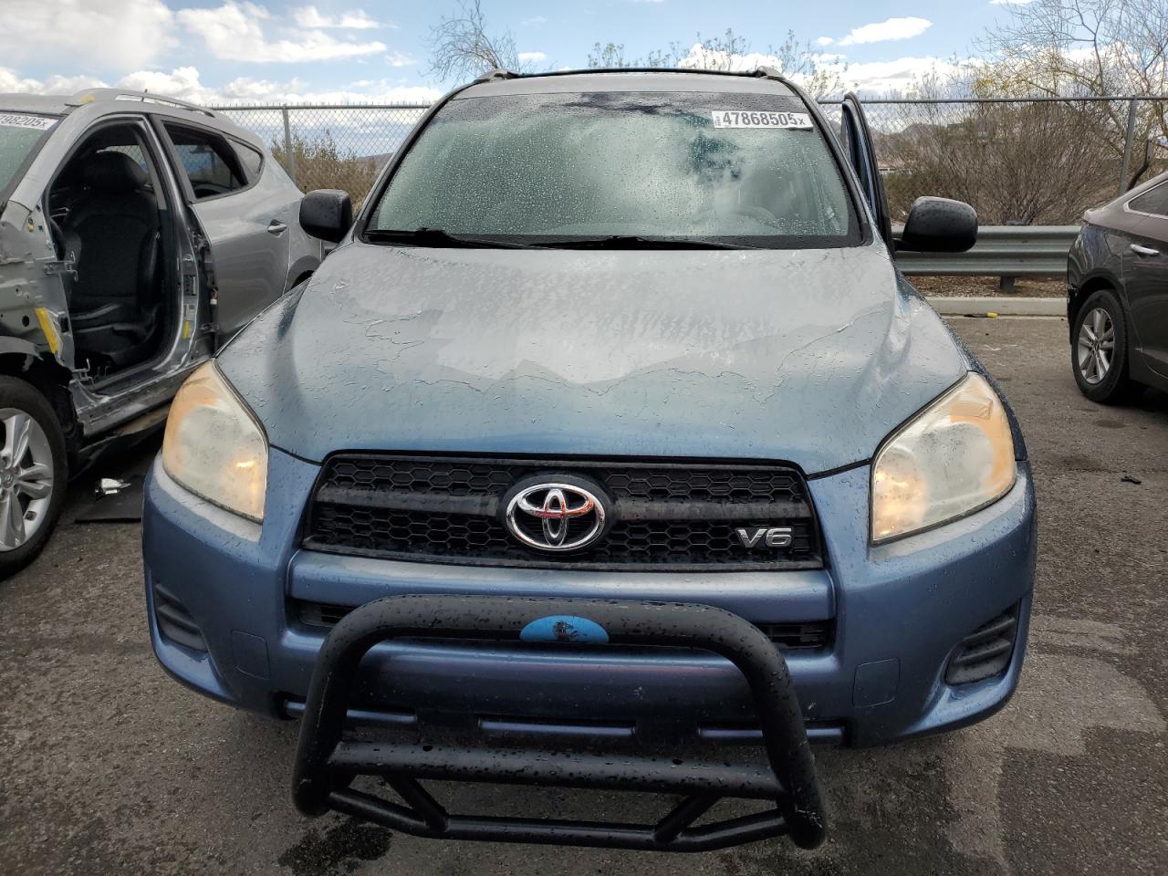 2012 Toyota RAV 4 - Image 5