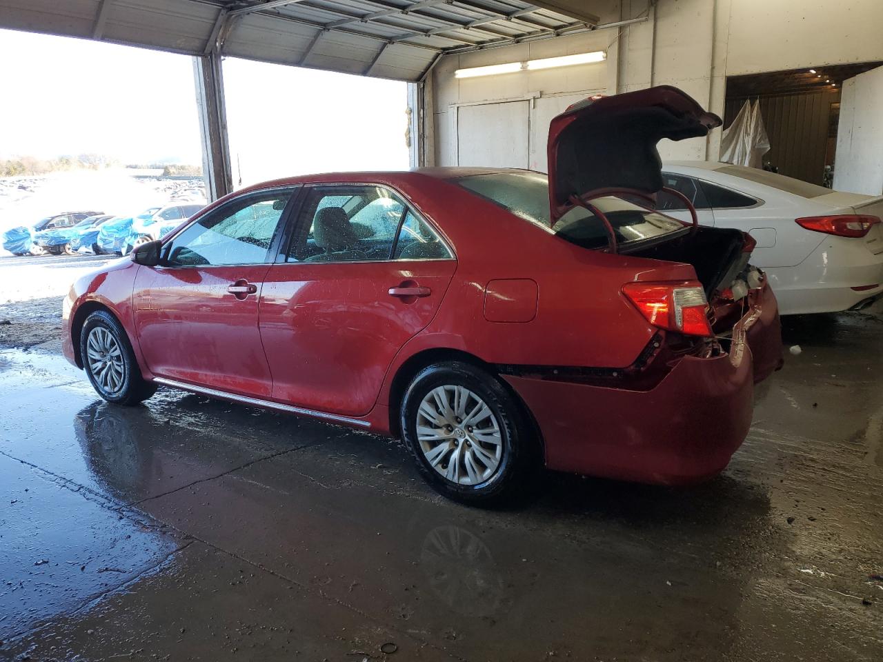 2014 Toyota Camry - Image 2