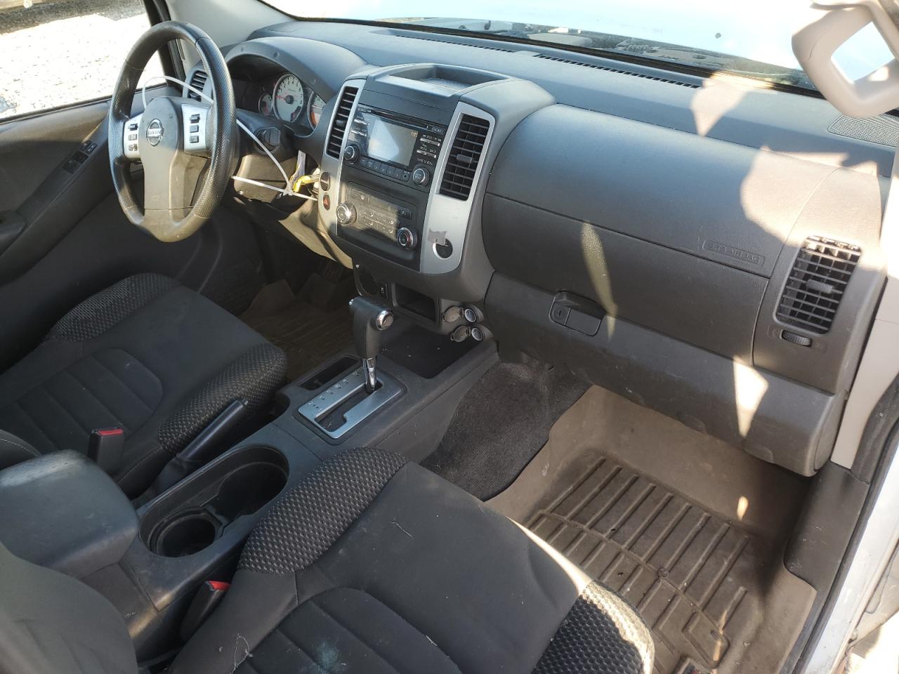 2014 Nissan Navara (Frontier) - Image 8