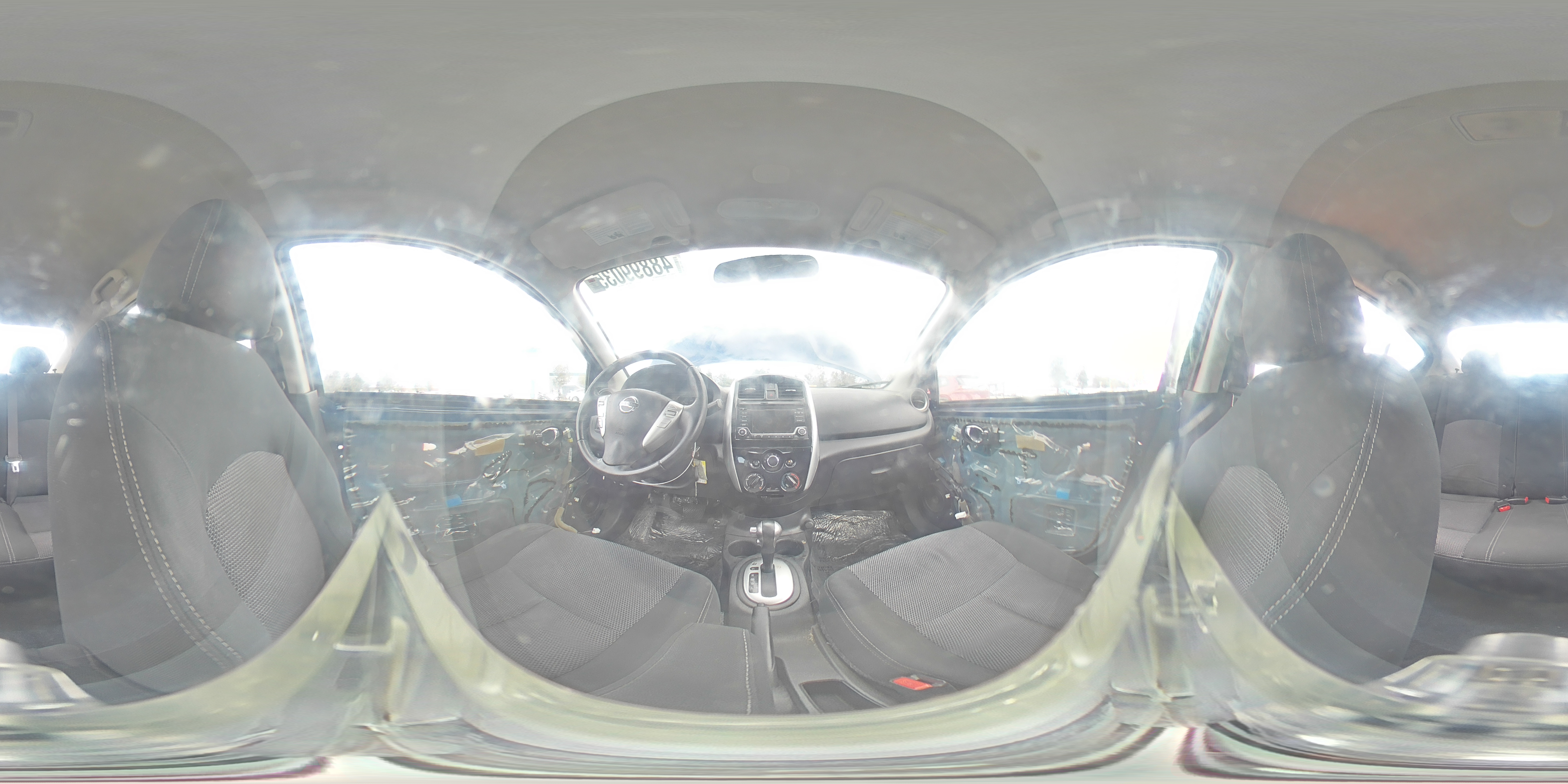 2018 Nissan Versa - Image 13