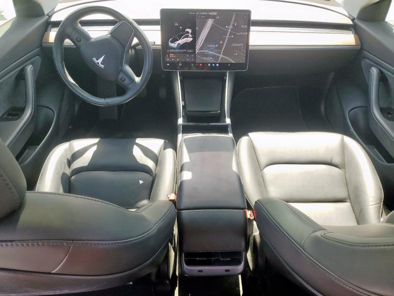  TESLA MODEL 3 2018 Белый