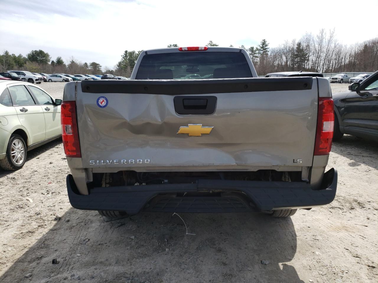 2013 Chevrolet Silverado - Image 6