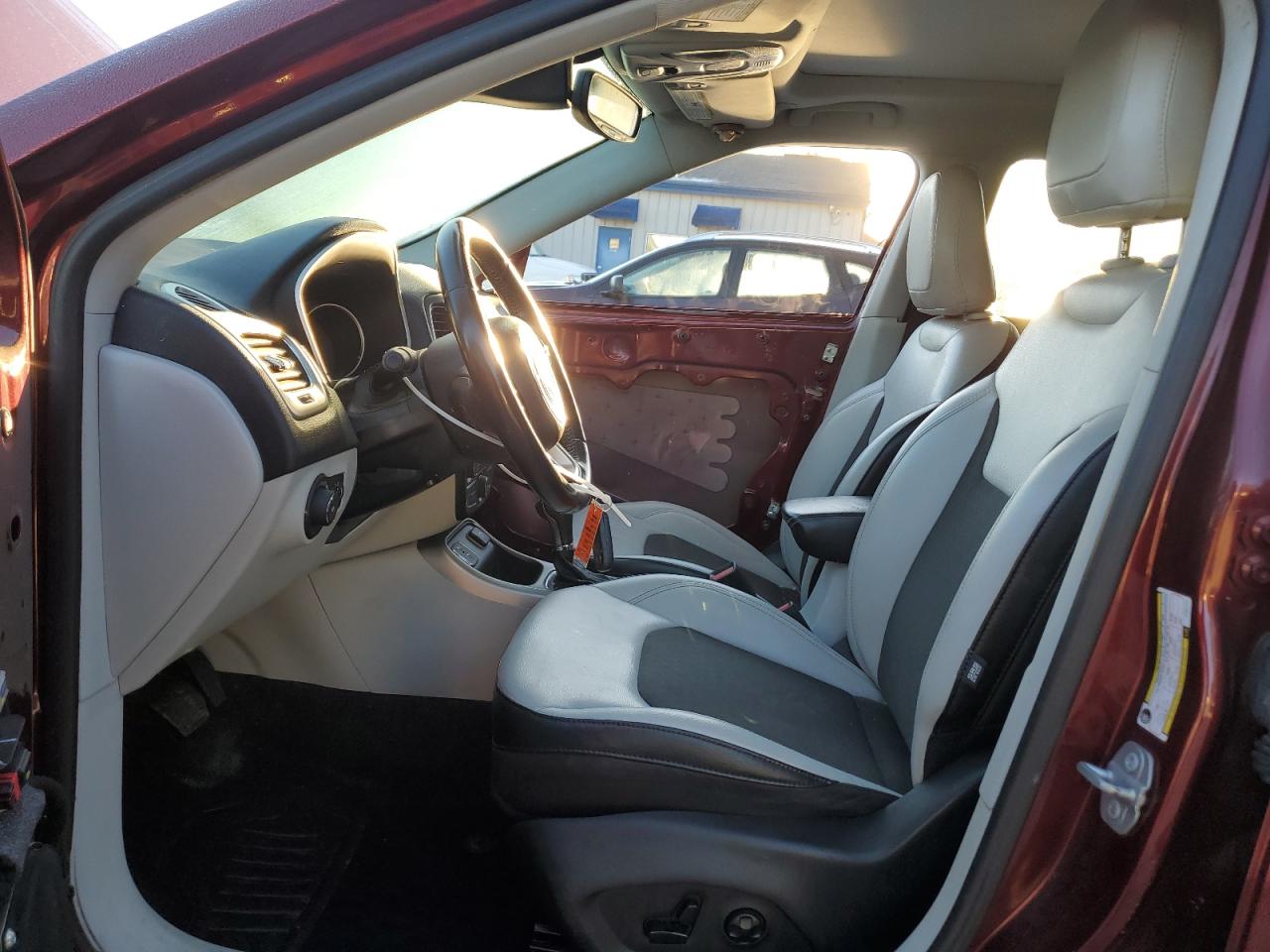 2020 Jeep Compass - Image 7