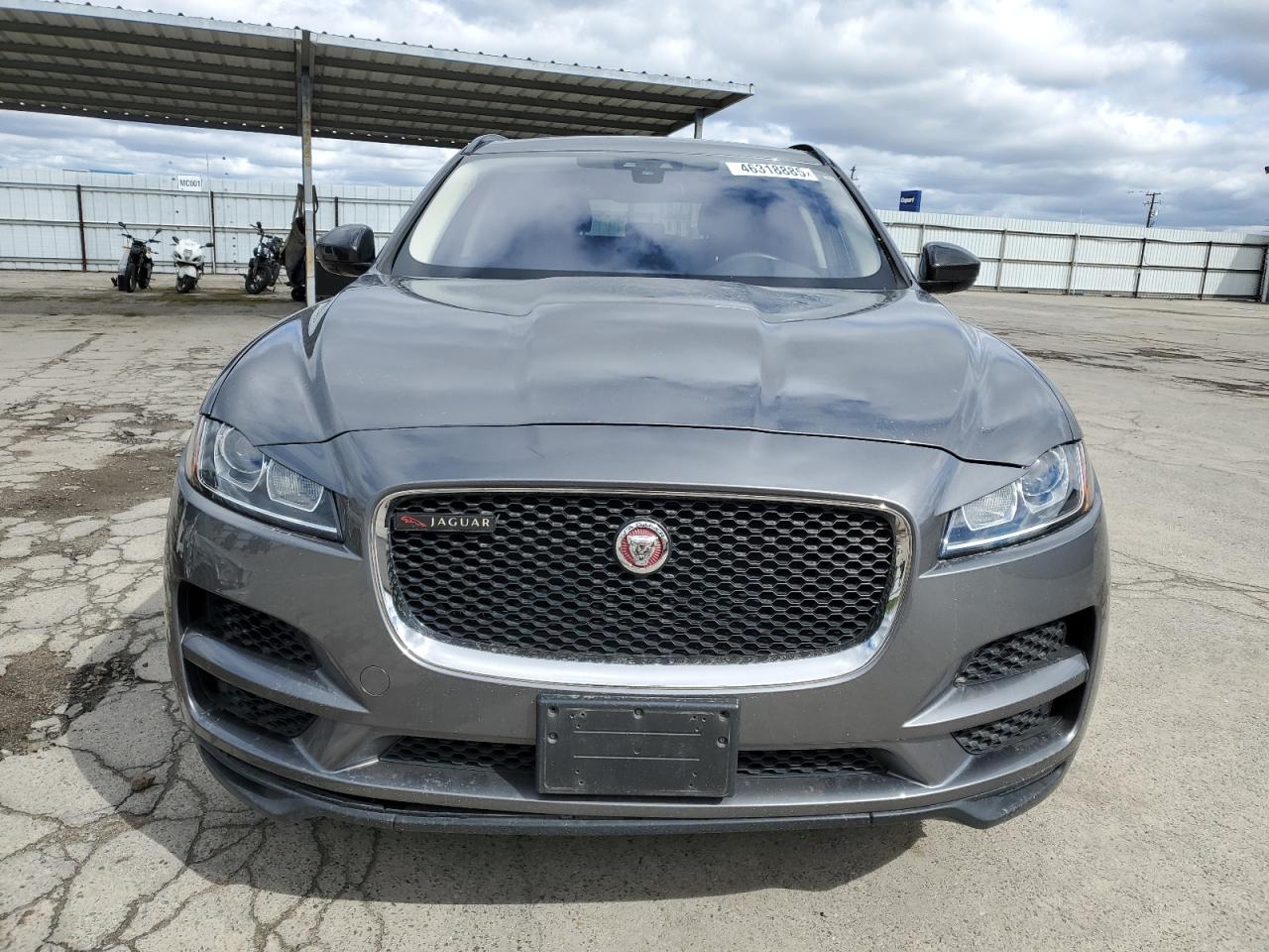 2018 Jaguar F-Pace - Image 5