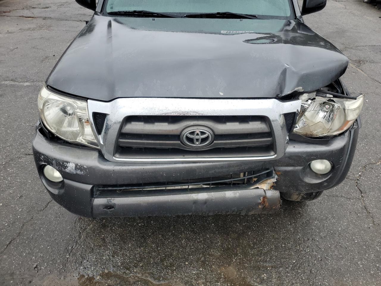 2009 Toyota Tacoma - Image 11