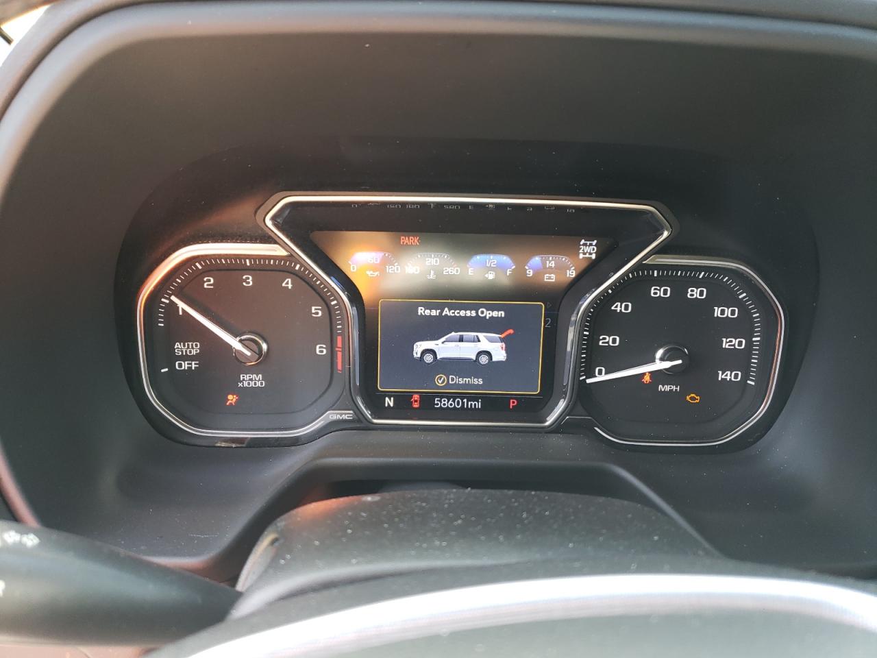 2021 GMC Yukon - Image 9