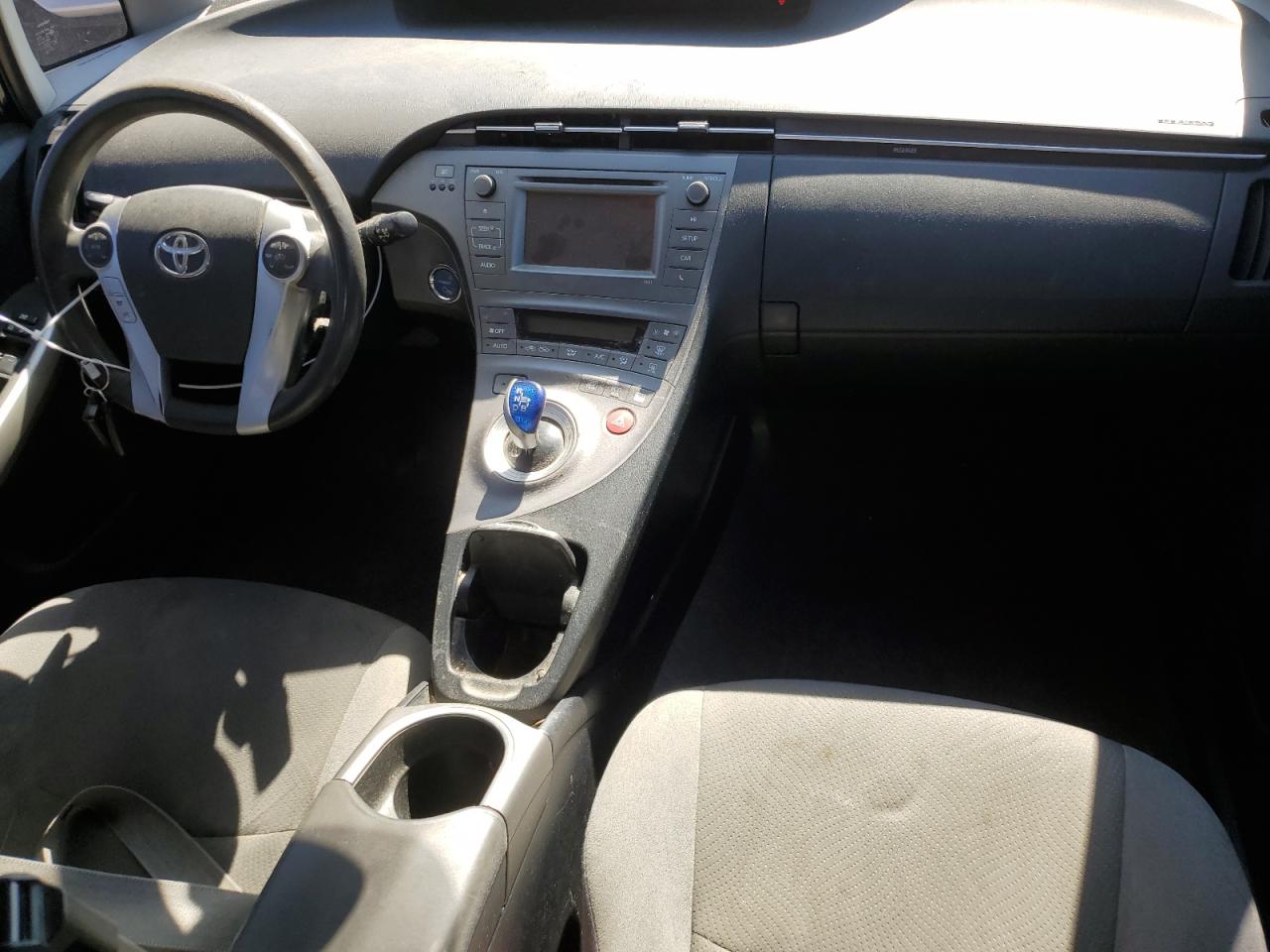 2013 Toyota Prius - Image 8