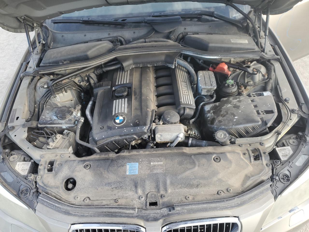 2010 BMW 5er - Image 11
