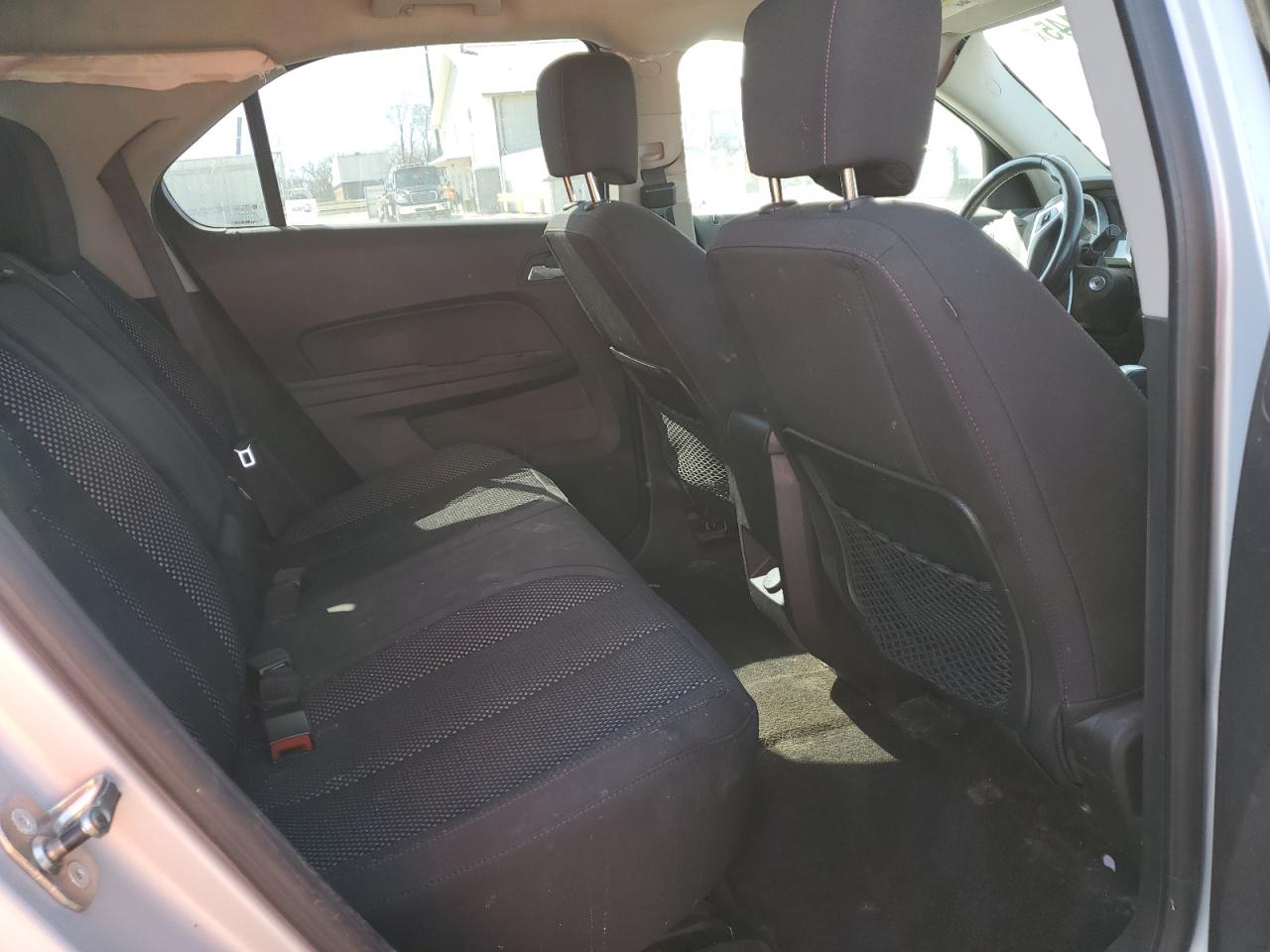 2011 Chevrolet Equinox - Image 11