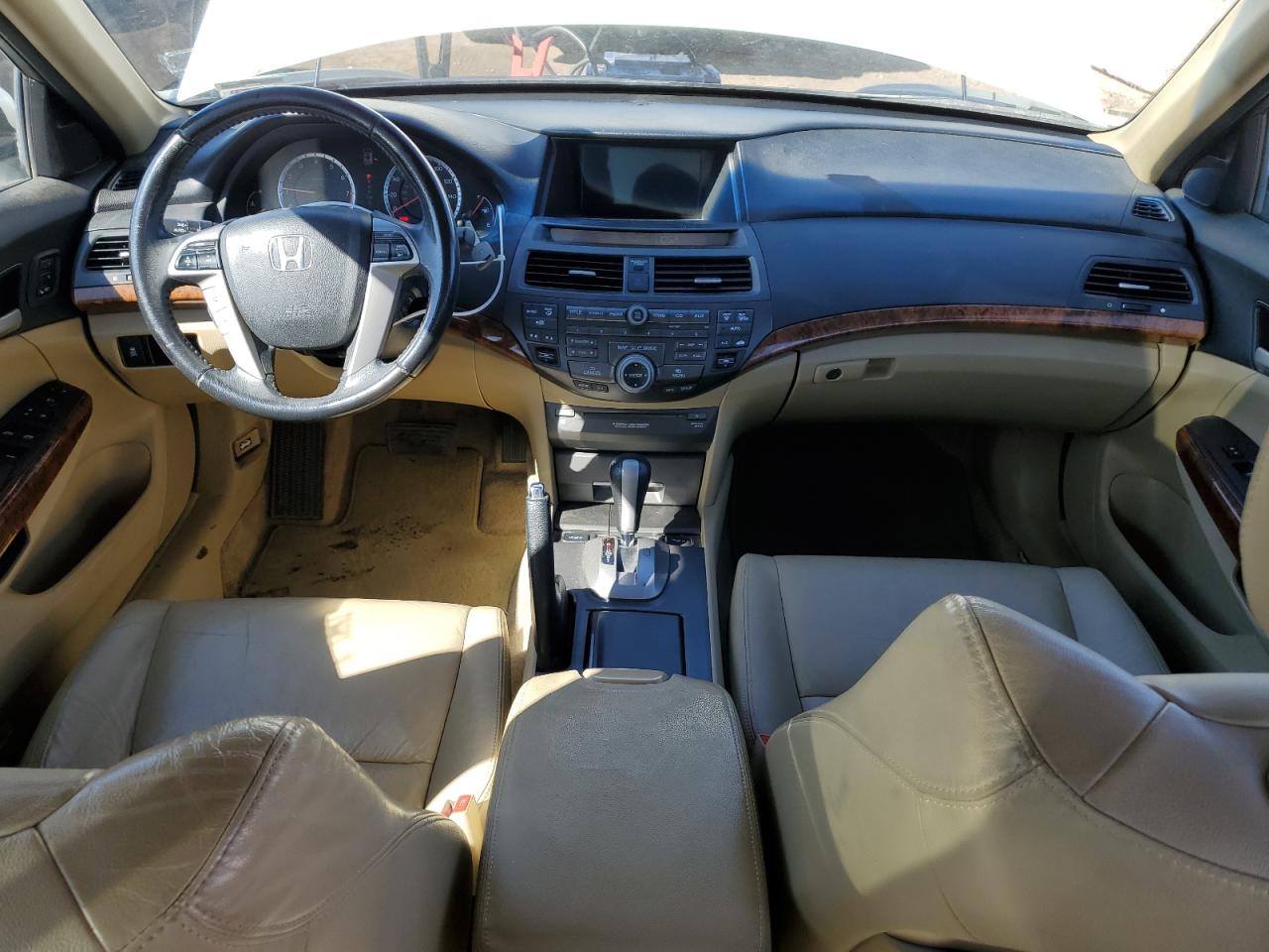 2011 Honda Accord - Image 8