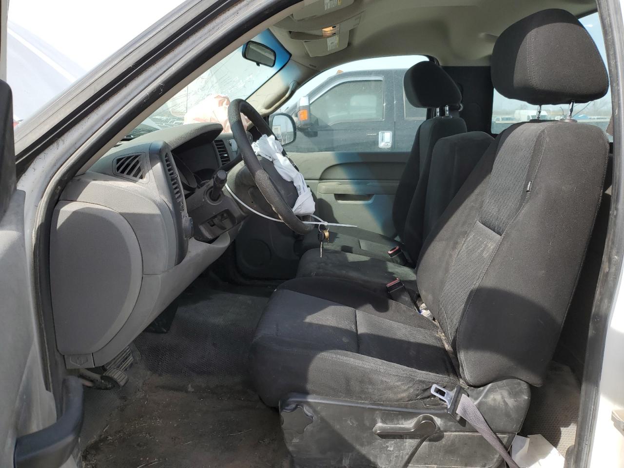2010 Chevrolet Silverado C1500 VIN: 1GCPCPEA0AZ159744 Lot: 49267715