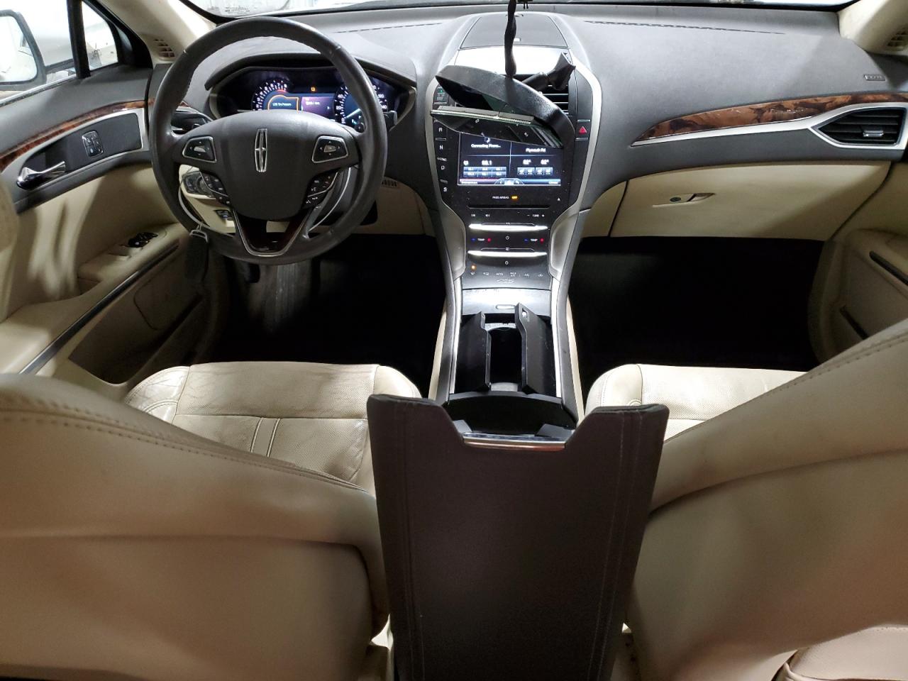2013 Lincoln MKZ - Image 8