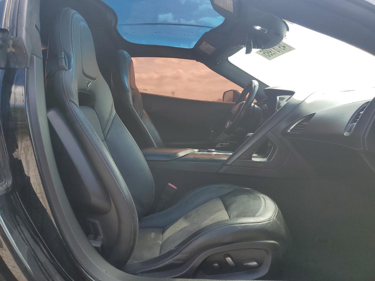 2014 Chevrolet Corvette - Image 10