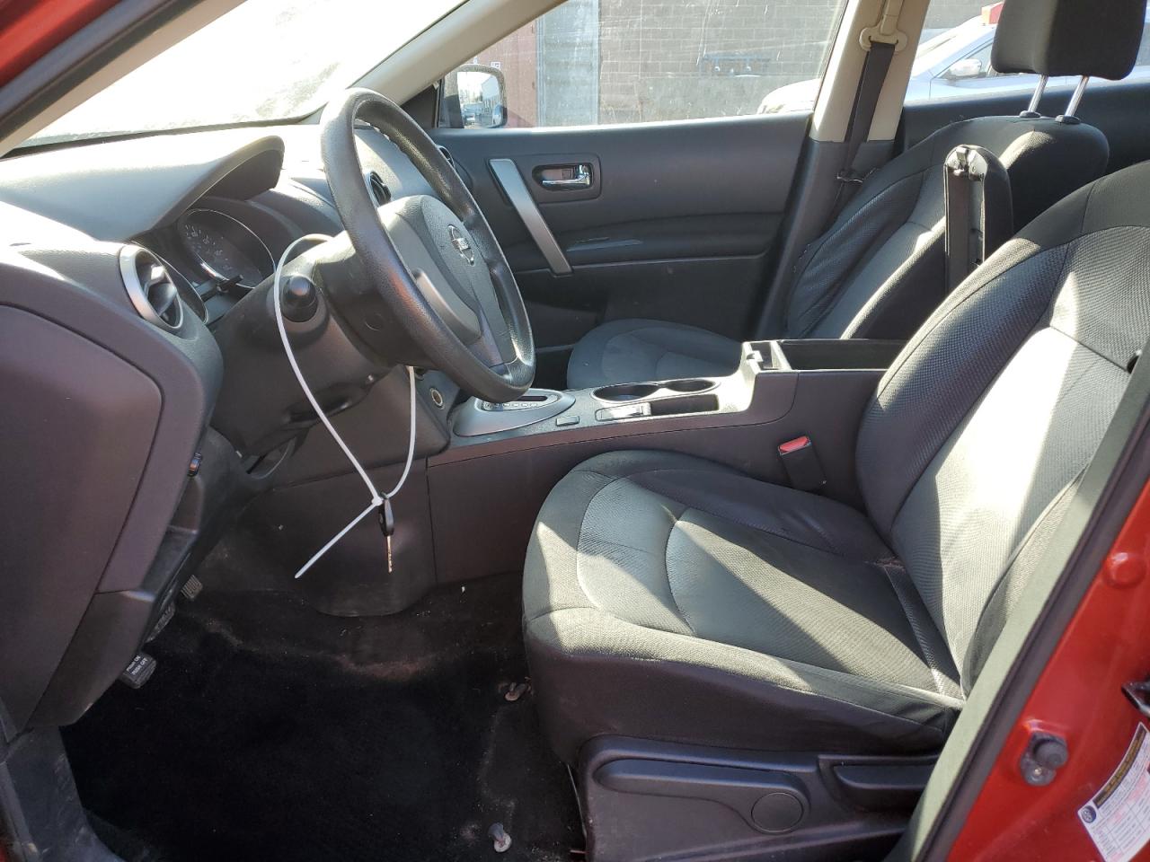 2013 Nissan Rogue - Image 7