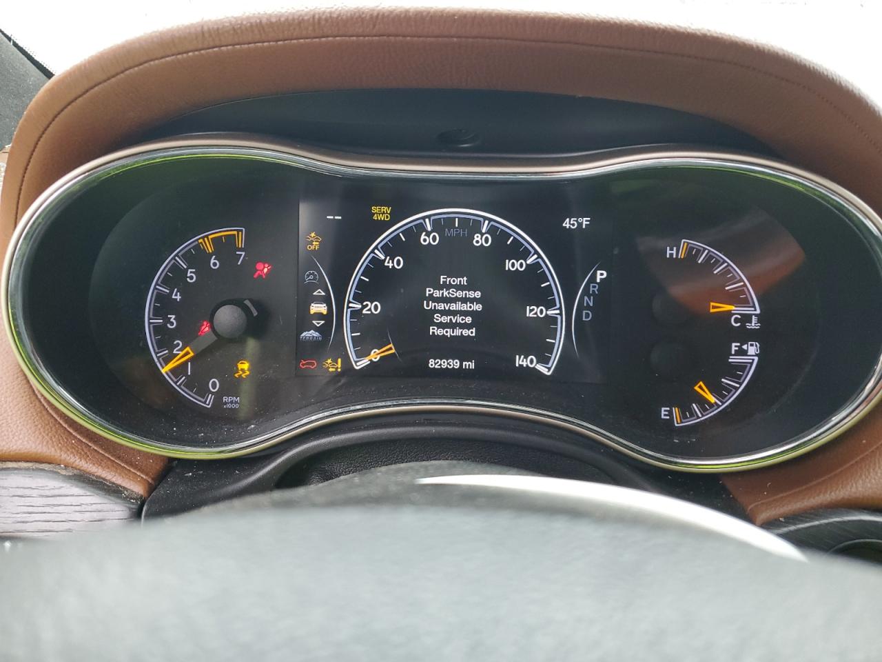 2017 Jeep Grand Cherokee - Image 9