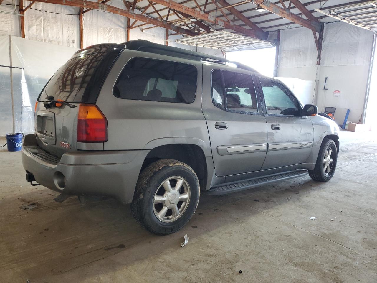 2004 GMC Envoy - Image 3