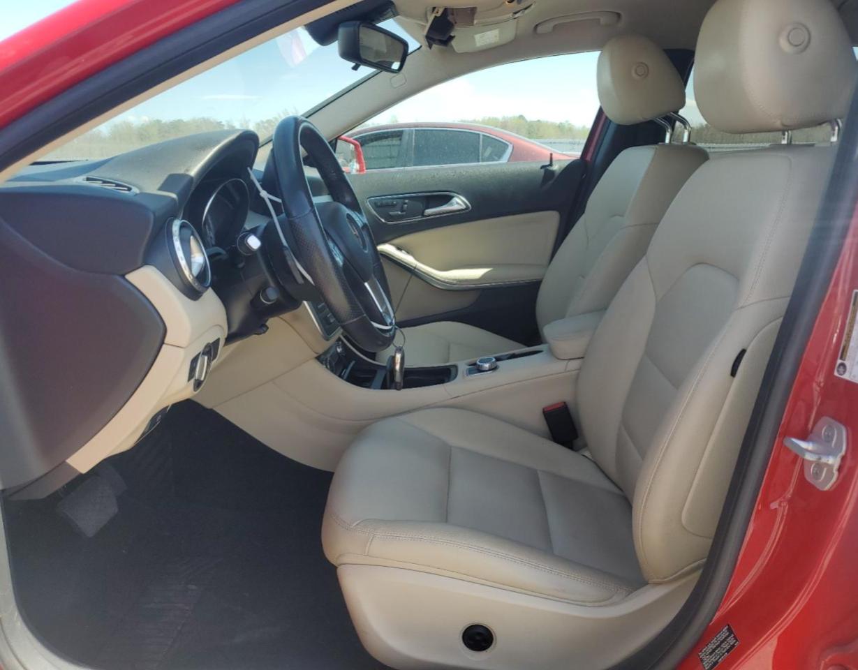 WDCTG4GB2FJ097948 2015 Mercedes-Benz Gla 250 4Matic