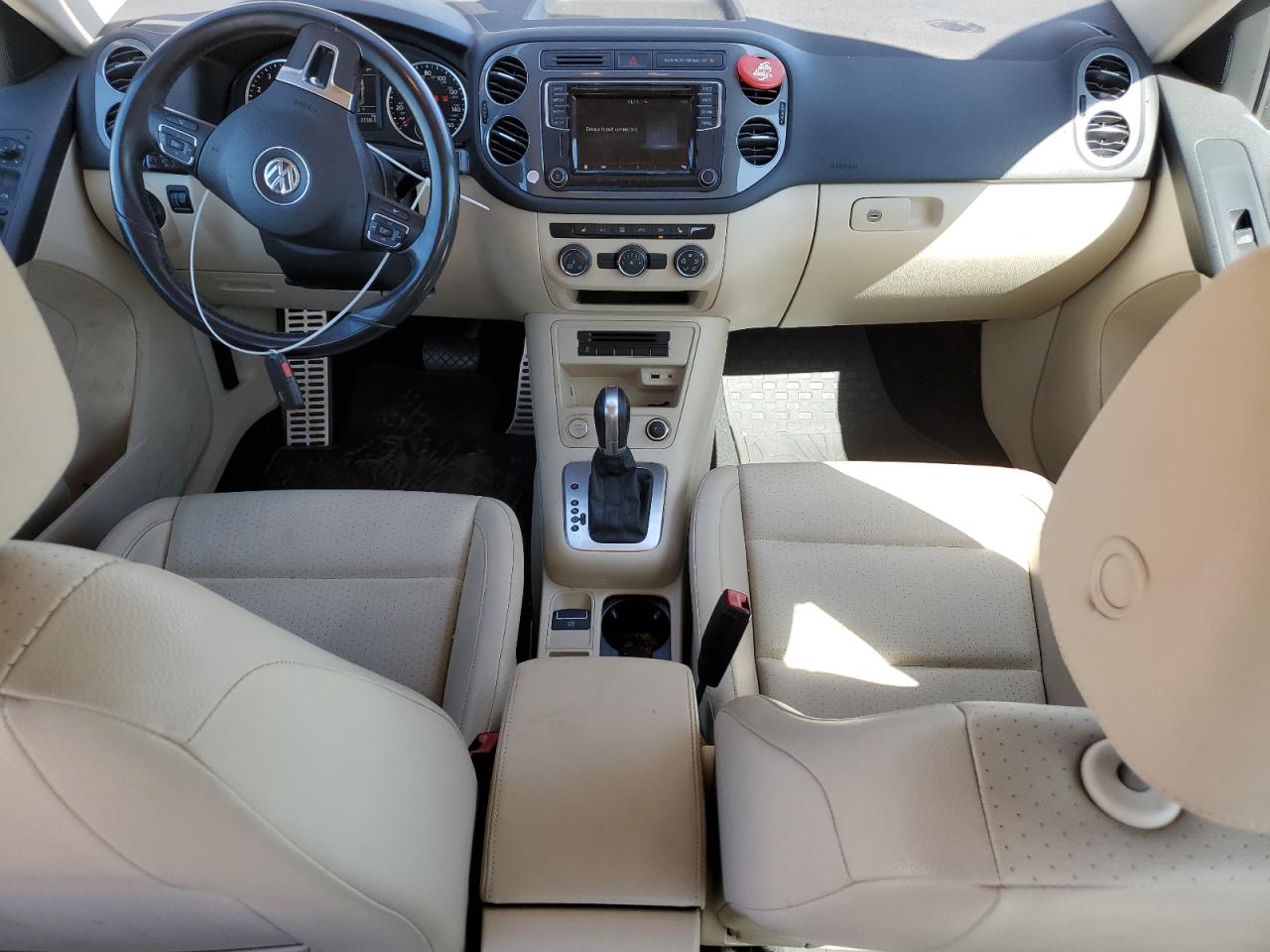 2017 Volkswagen Tiguan - Image 8