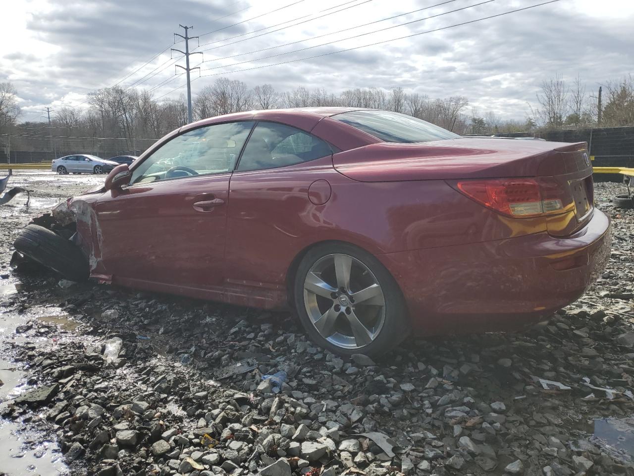 2011 Lexus IS - Image 2