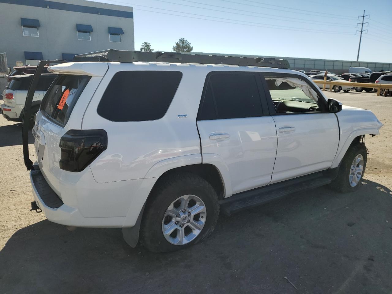 2015 Toyota 4Runner - Image 3