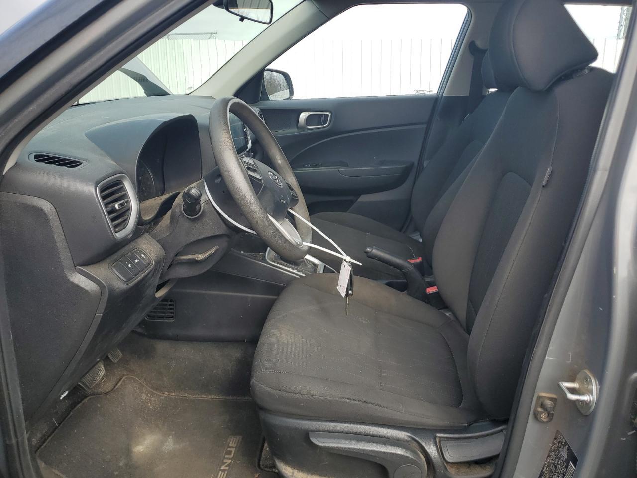 2020 Hyundai Venue - Image 7