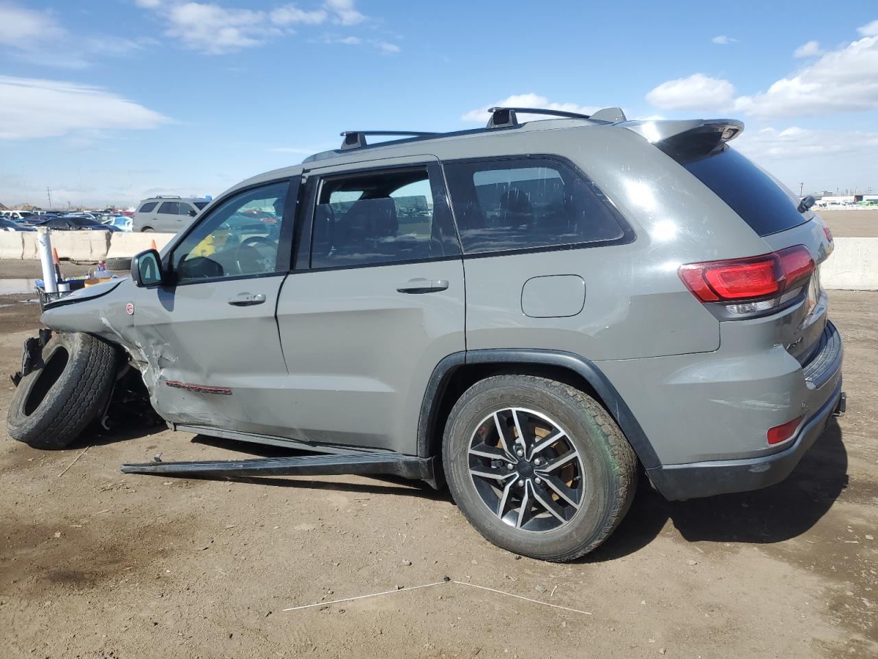 2021 Jeep Grand Cherokee - Image 2