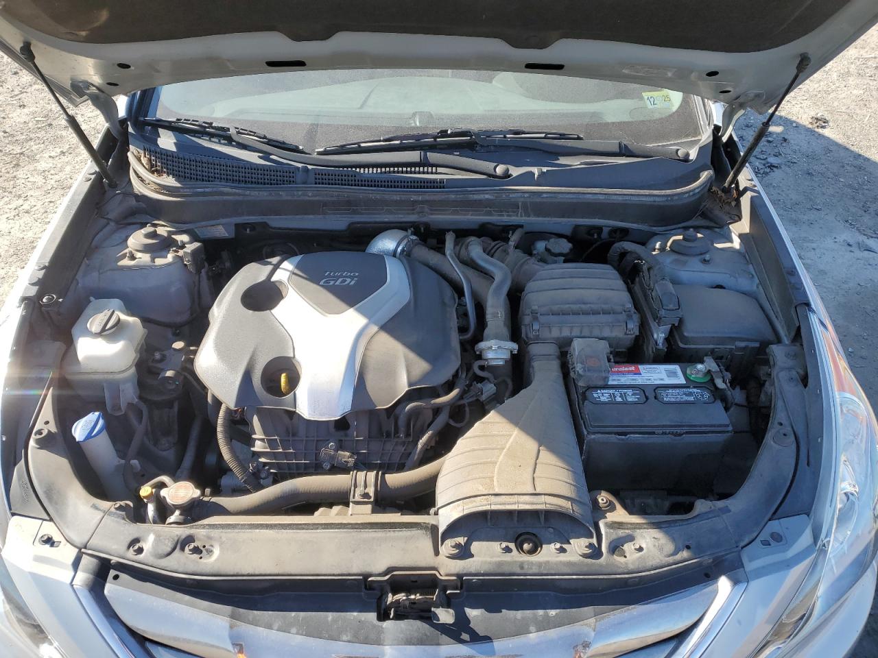 2012 Hyundai Sonata - Image 11